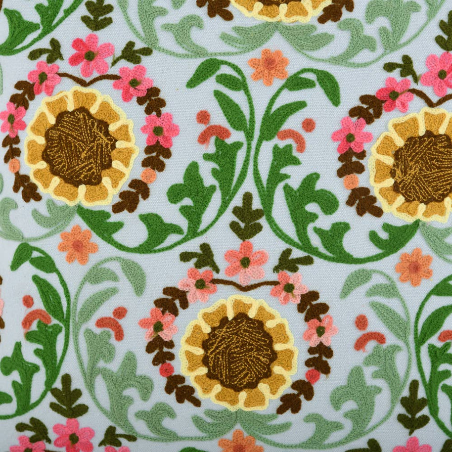 Crossflower Puzzle Pillow 18x18