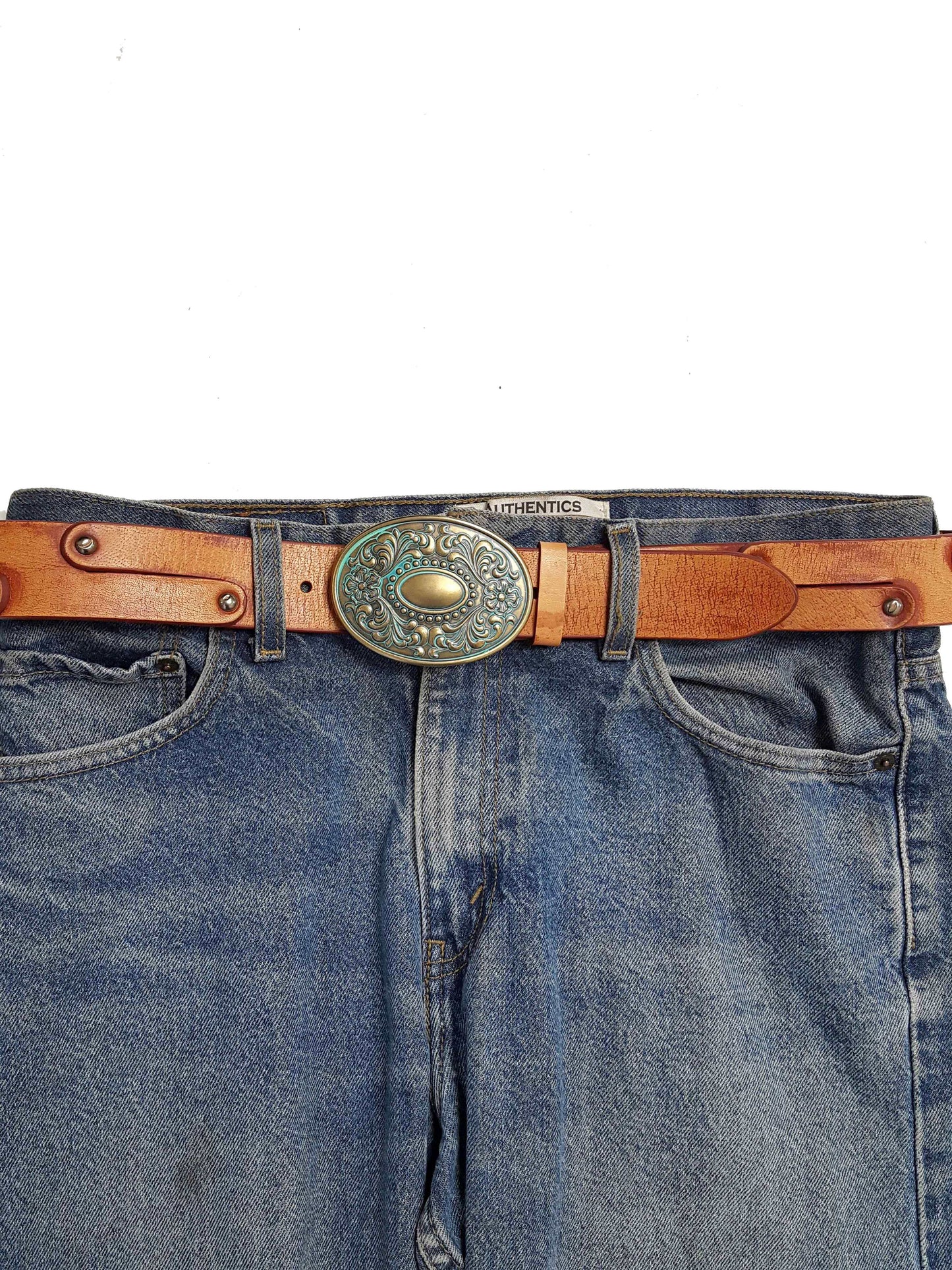 Western Floral Buckle w. Vintage Distressed Studded Belt