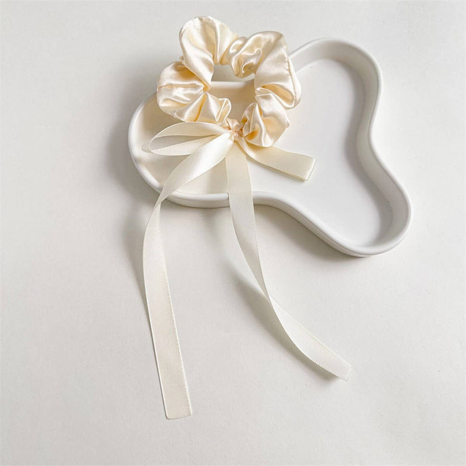 Streamer Hair Tie