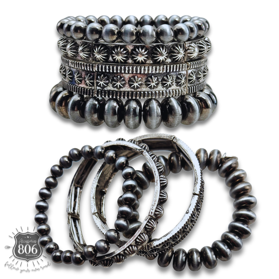 Silver cuff bracelet set
