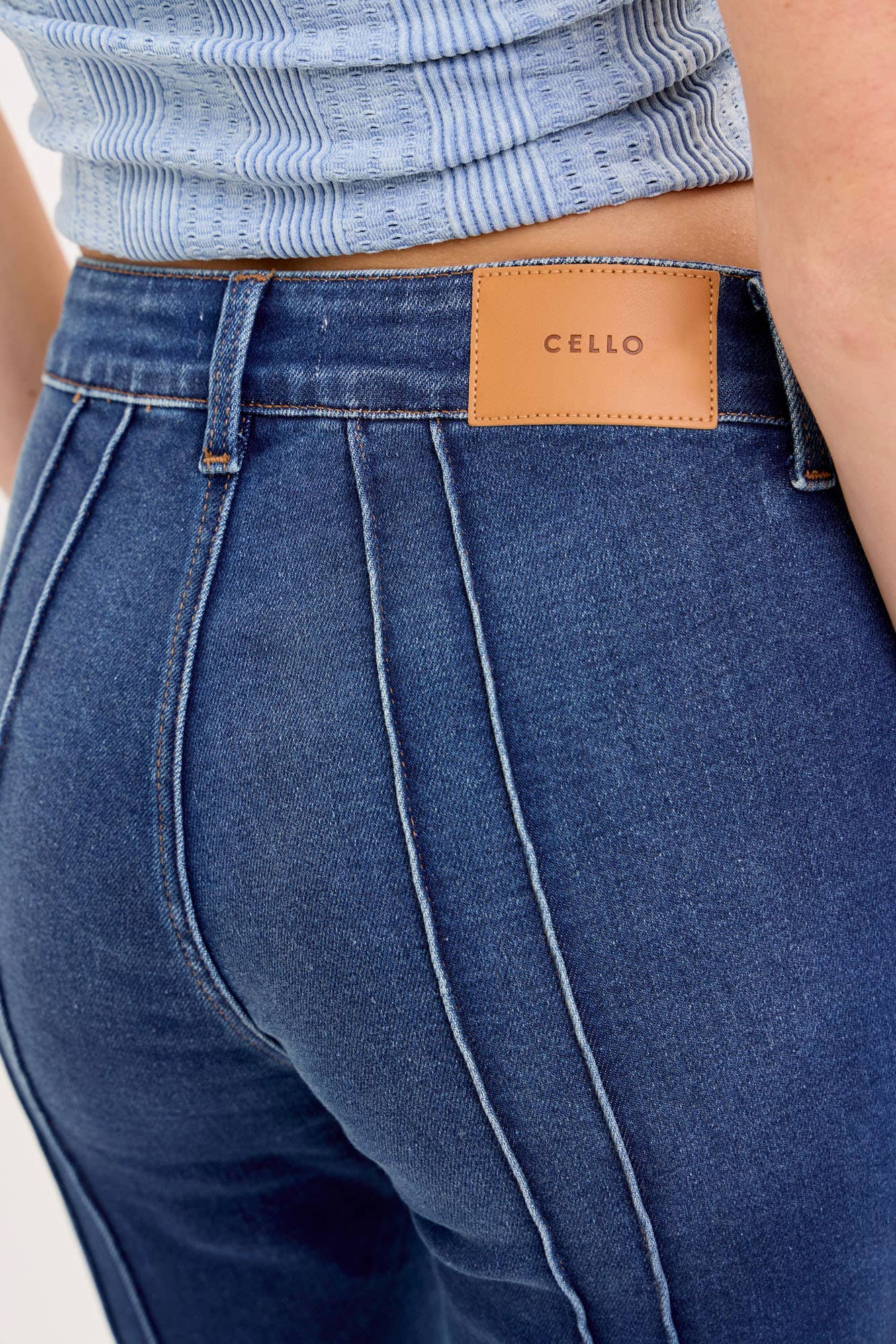 Mid-Rise Flare with Pintuck Jeans, 30