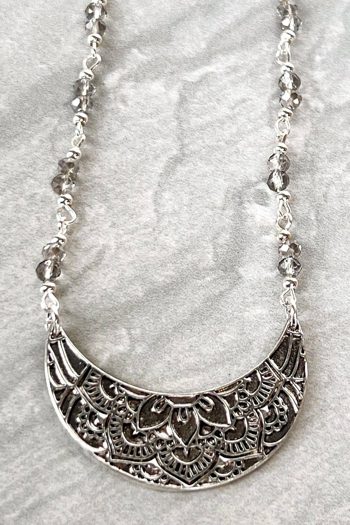 Wonder Woman Necklace in Silver