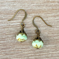Earthen Beauty Simple Drop Earrings in Pale Green