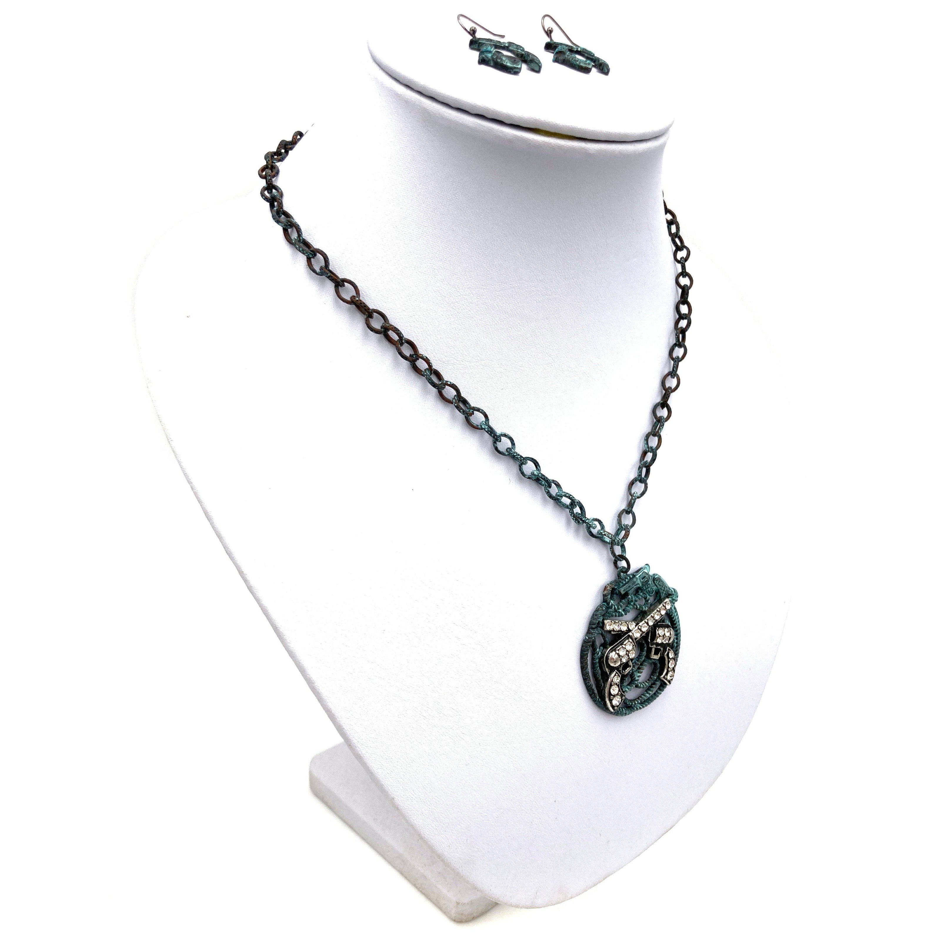 Rhinestone Pistol Necklace with Earrings