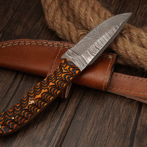 8' Damascus knife with leather sheath  Grooved handle