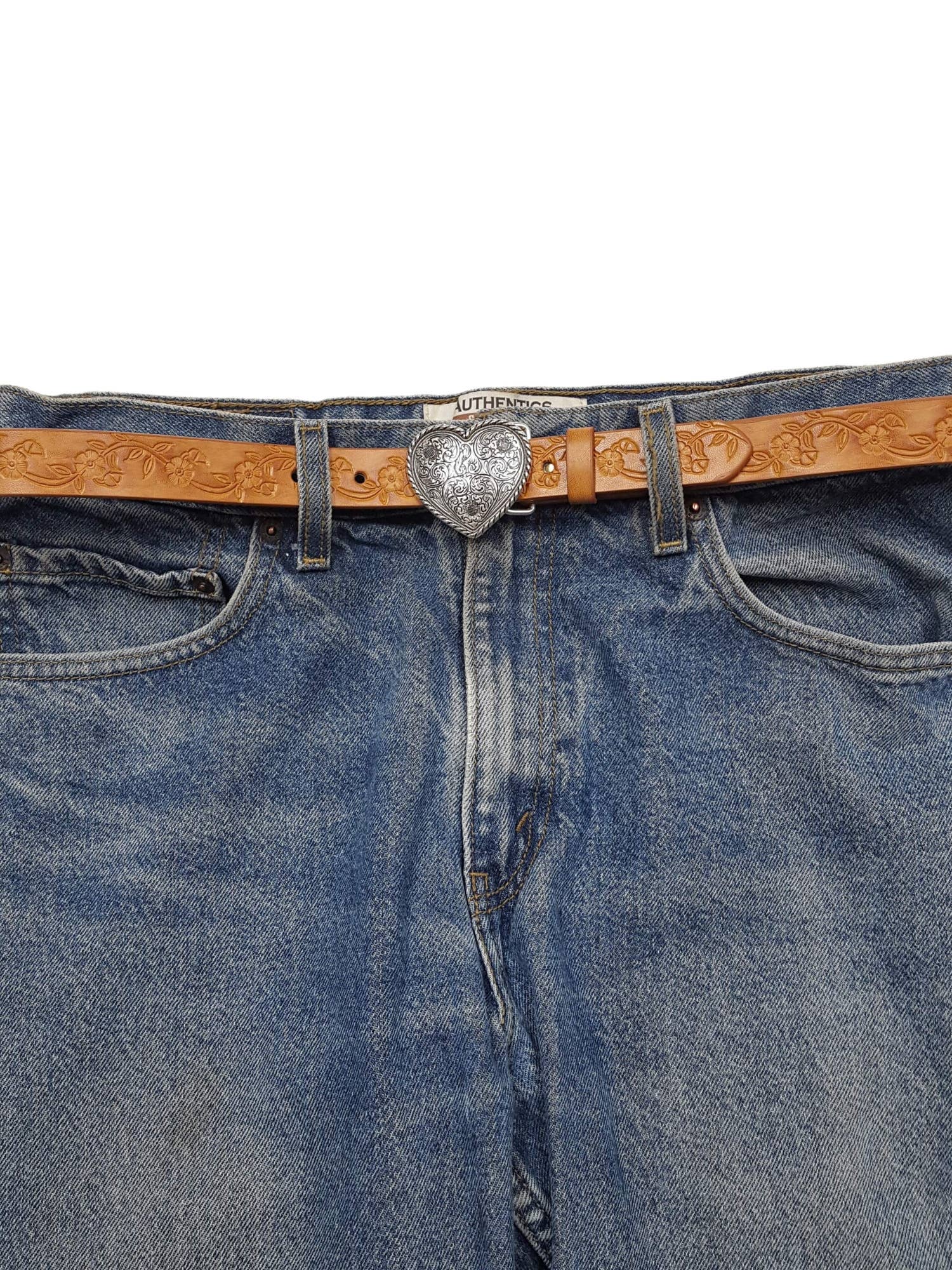 Western Silver Heart w. hand-Painted floral tooled belt