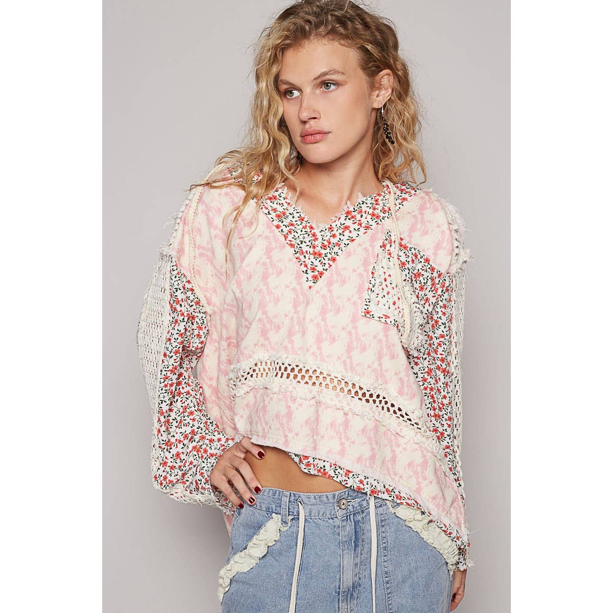 V-Neck Floral Patch Hooded Top