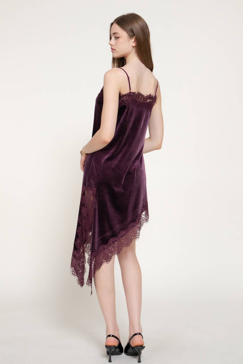 Straight Neck Lace Trim Asymmetrical Velvet Mini Dress