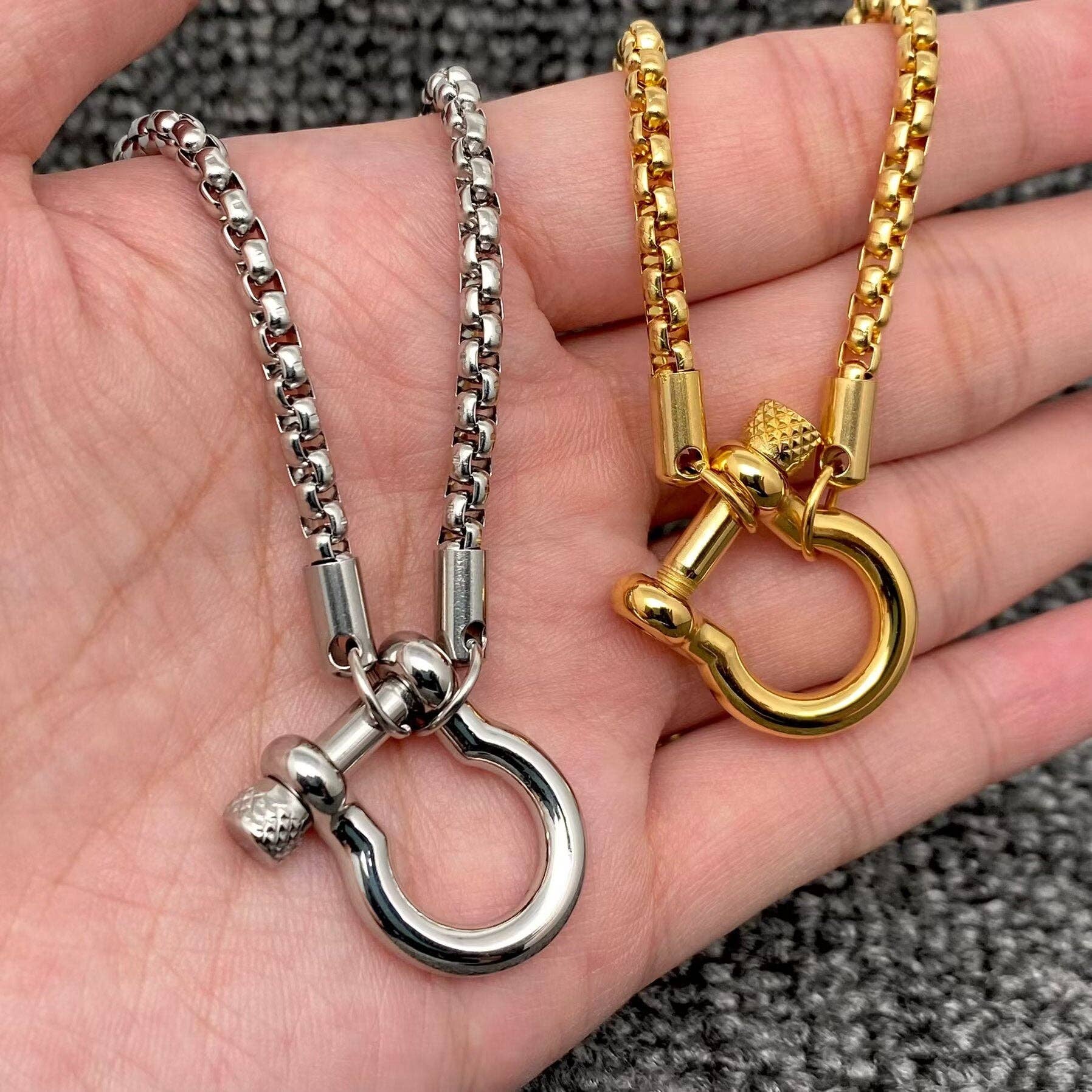 18K GP S.Steel Horseshoe Buckle Charm Necklace