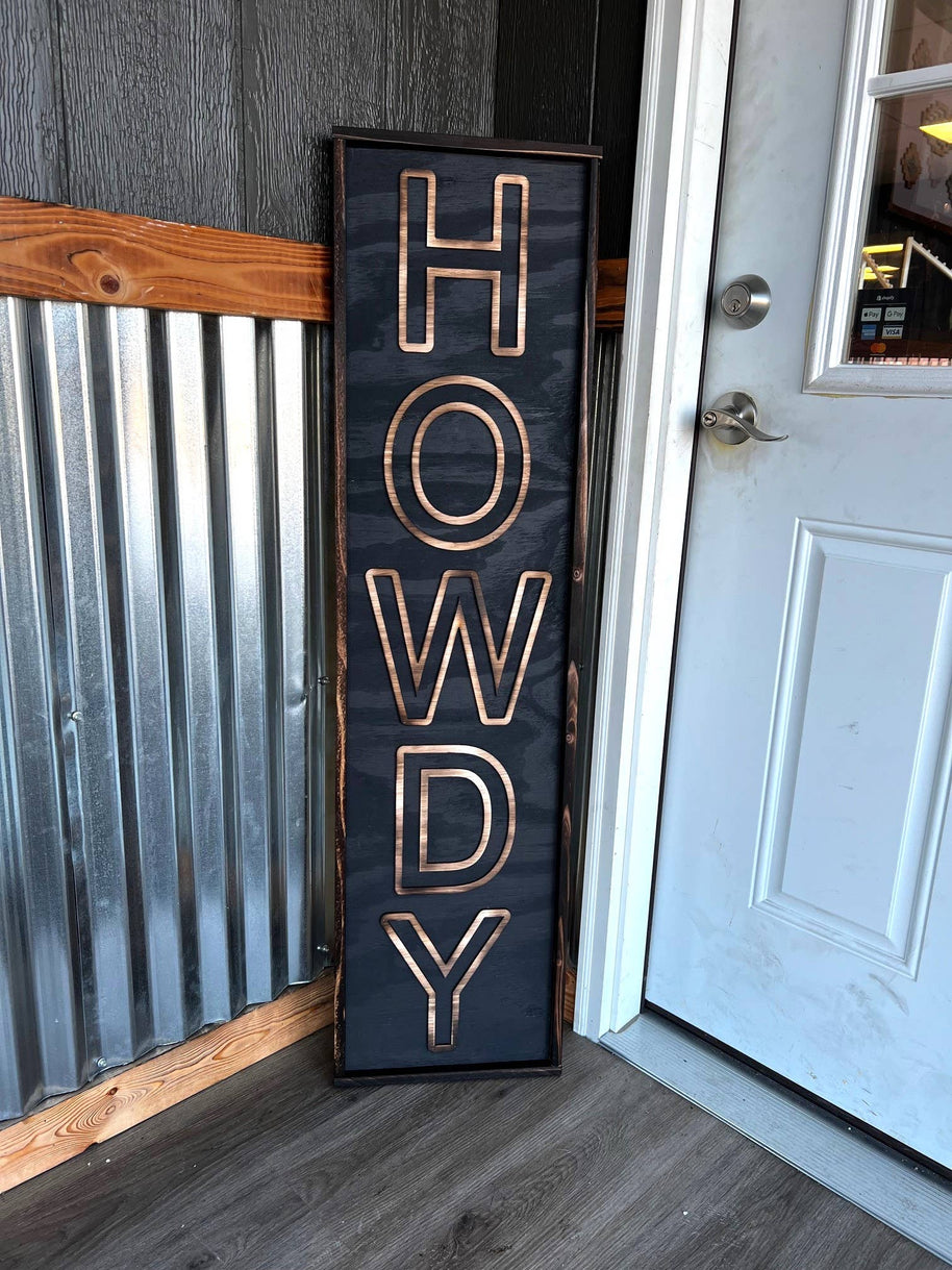 Howdy Porch Leaner