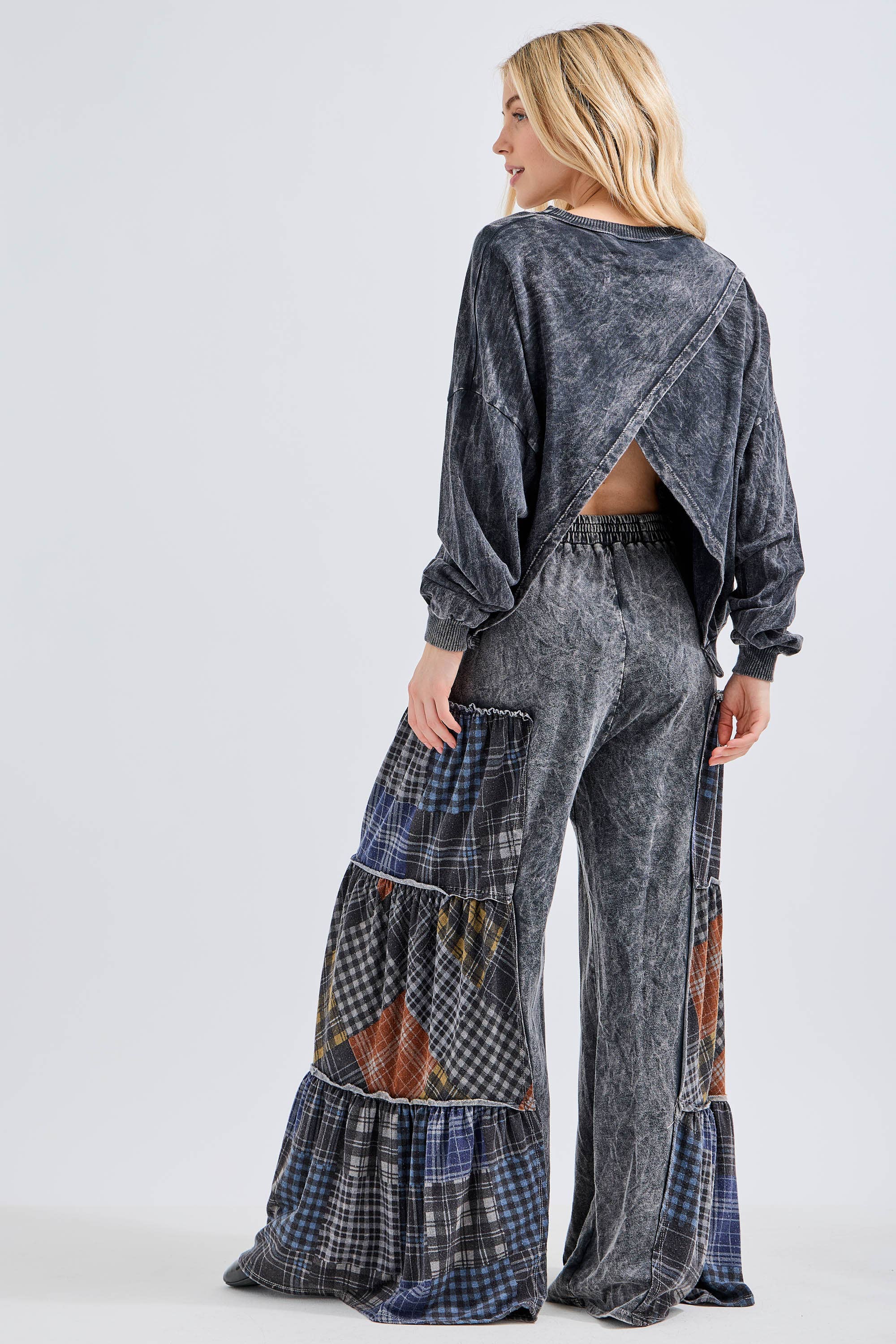 Mineral Washed Tiered Plaid Wide Flare pants HP6675