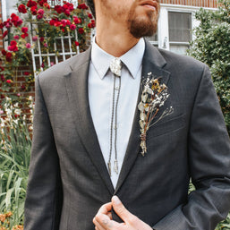 Gemstone Bolo Tie - Howlite