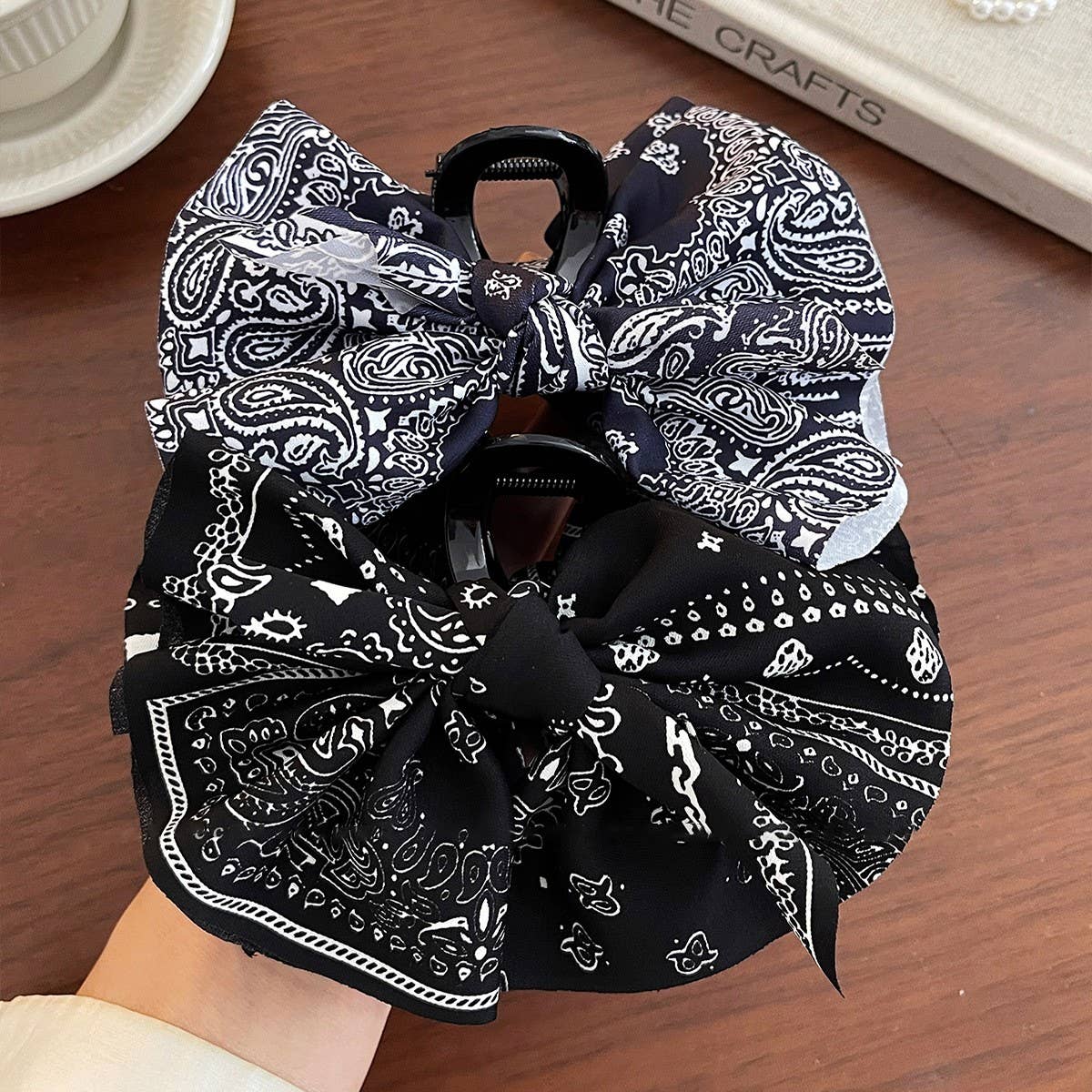 Bow Hair Clip