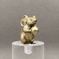 Brass mouse