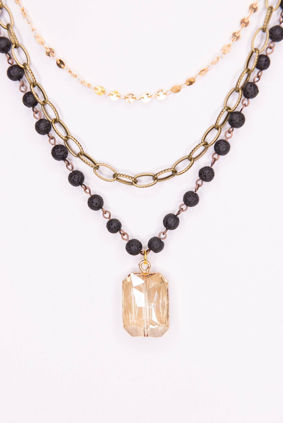 Hannah Necklace in  Tri-color