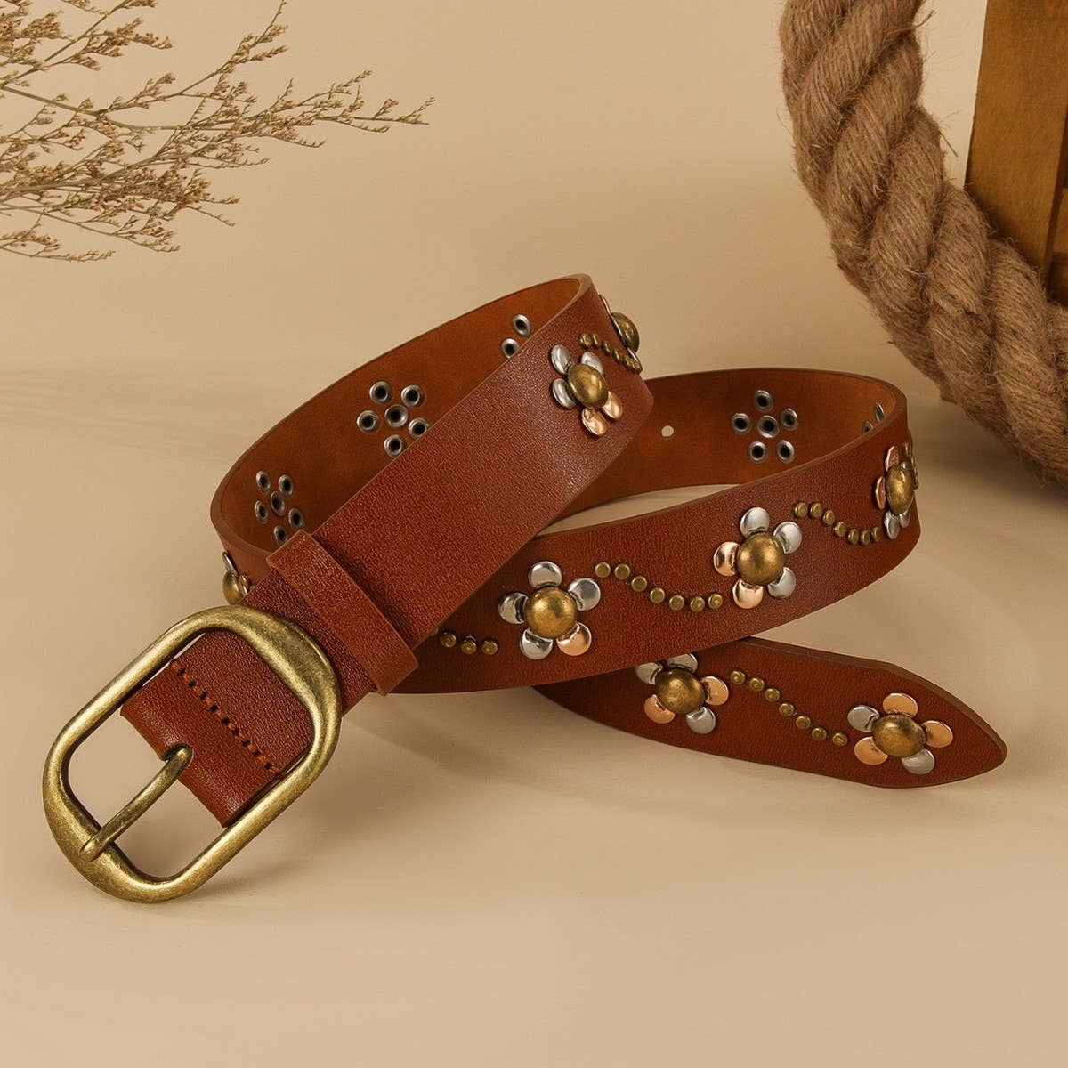 Flower Rivet Belt