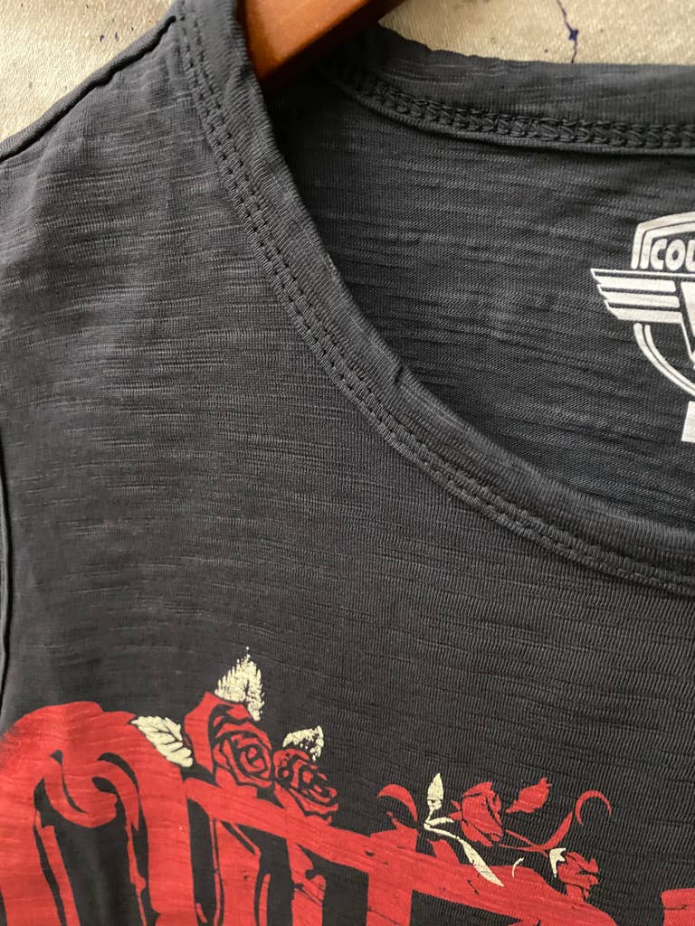 Outlaw  Muscle Crop Top