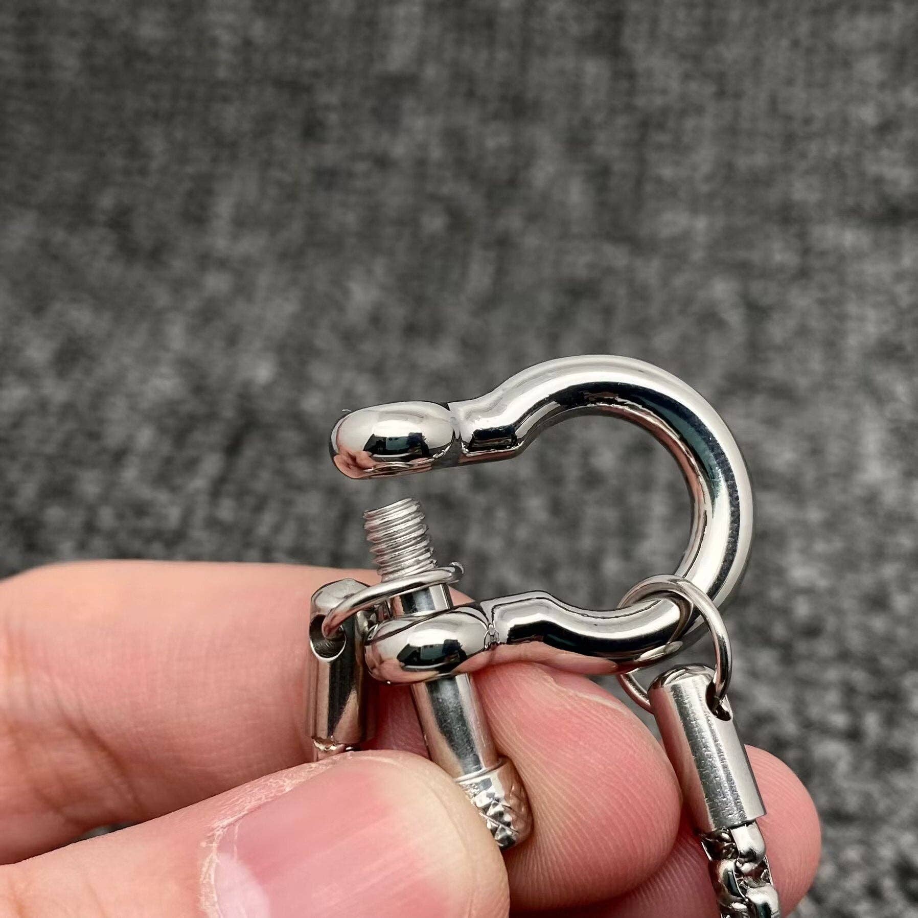 18K GP S.Steel Horseshoe Buckle Charm Necklace