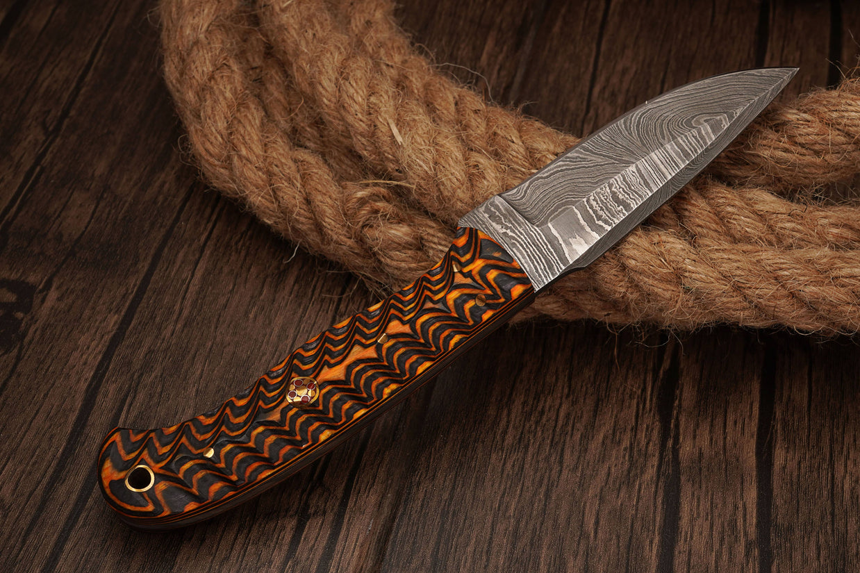 8' Damascus knife with leather sheath  Grooved handle