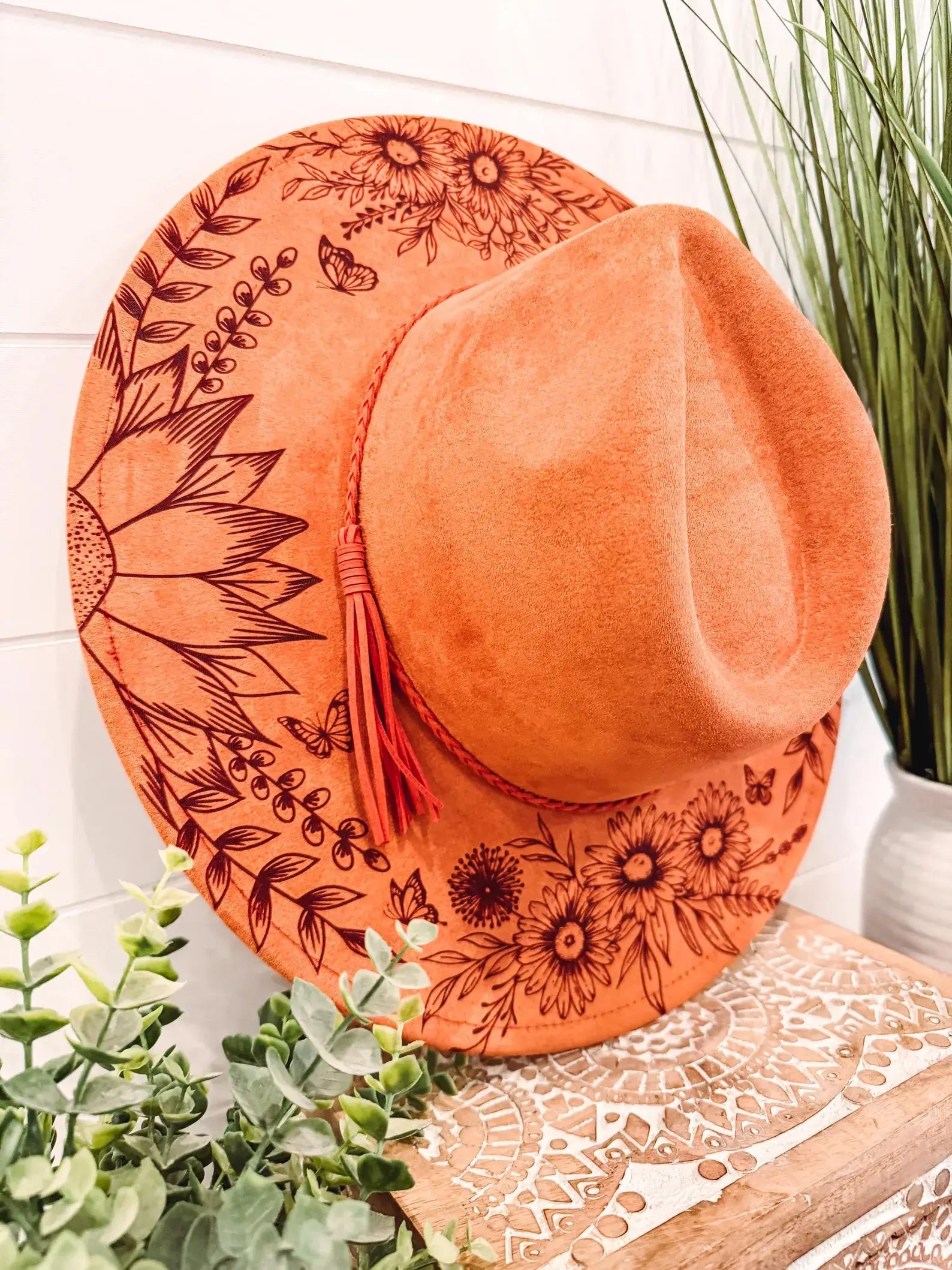 Engraved Floral Rancher Hat, Full Brim