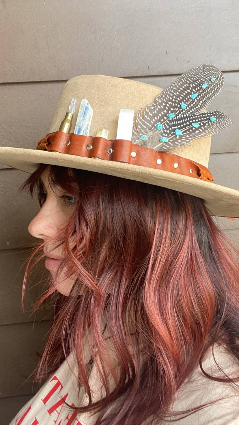 Spotted Guinea Hat Feather with Abalone