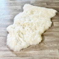 RODEO Genuine Sheepskin Rug – Premium Shearling Decor: Brown