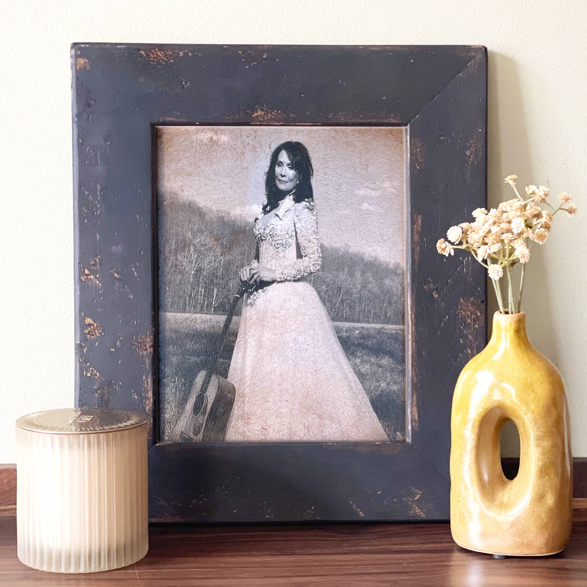 Antiqued Loretta Lynn Picture