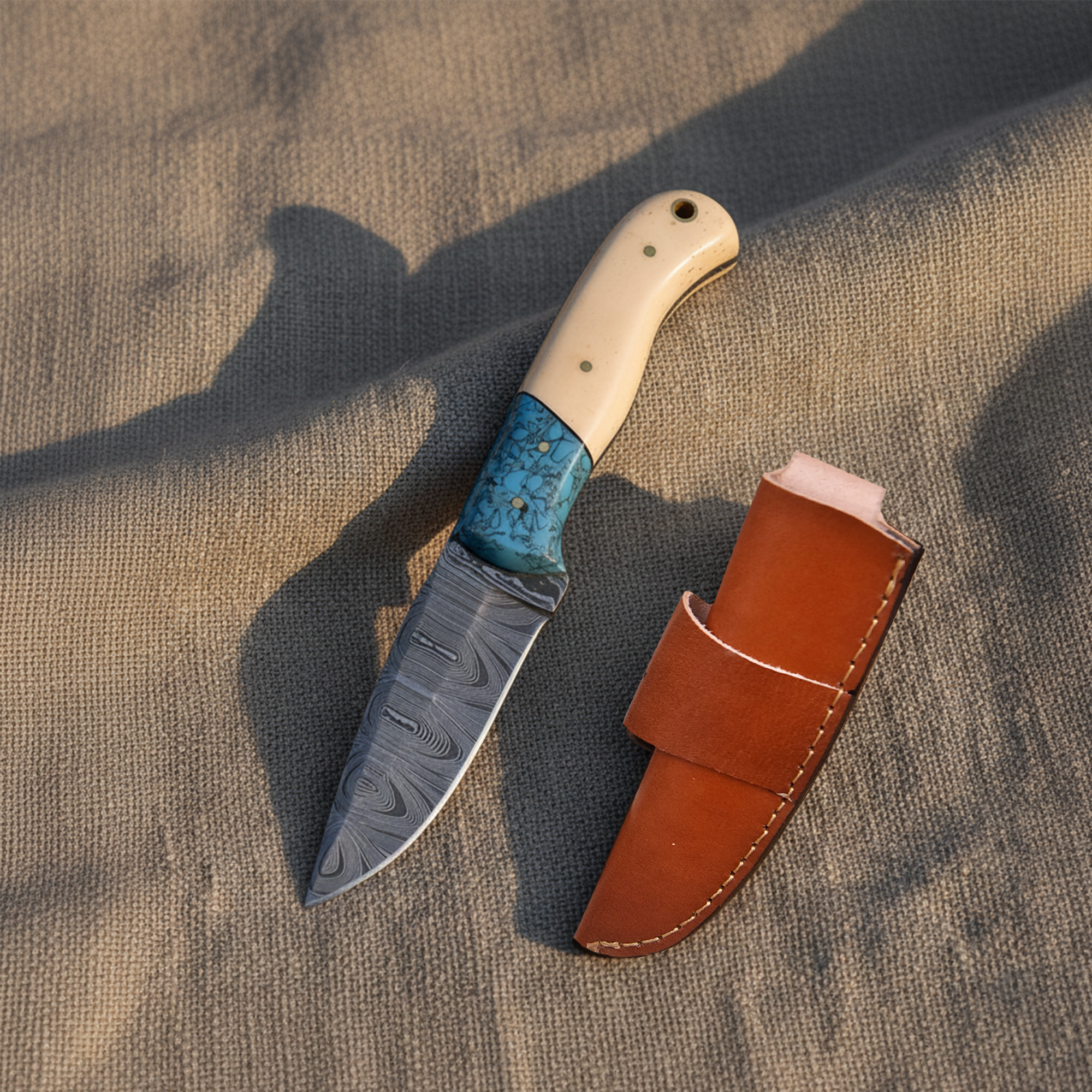8' Handmade damascus steel knife with leather sheath