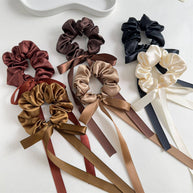 Streamer Hair Tie