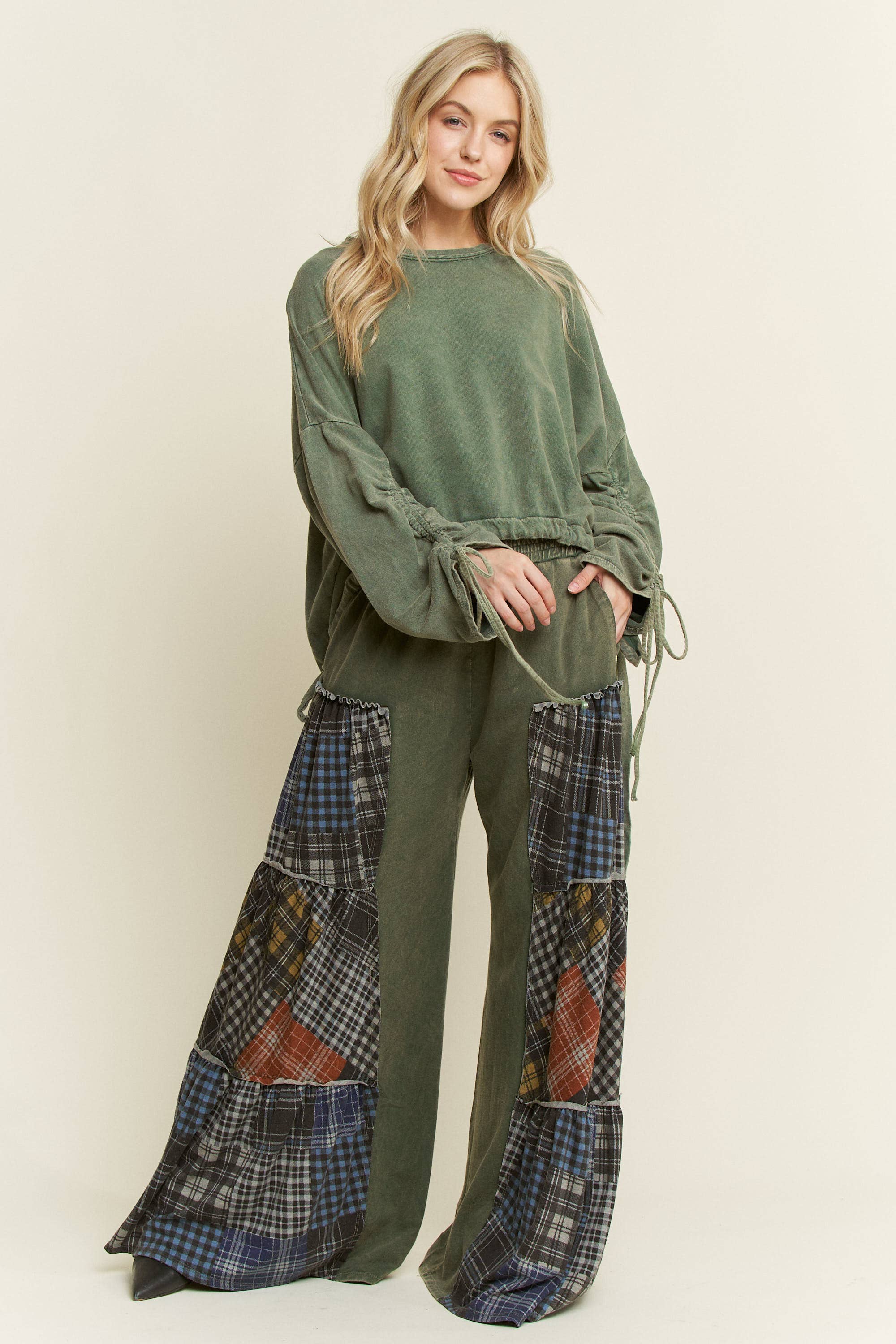 Mineral Washed Tiered Plaid Wide Flare pants HP6675