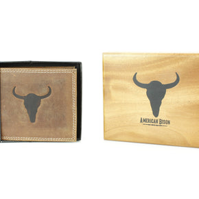 Men’s Bi-Fold Wallet with Bison Skull, Tan