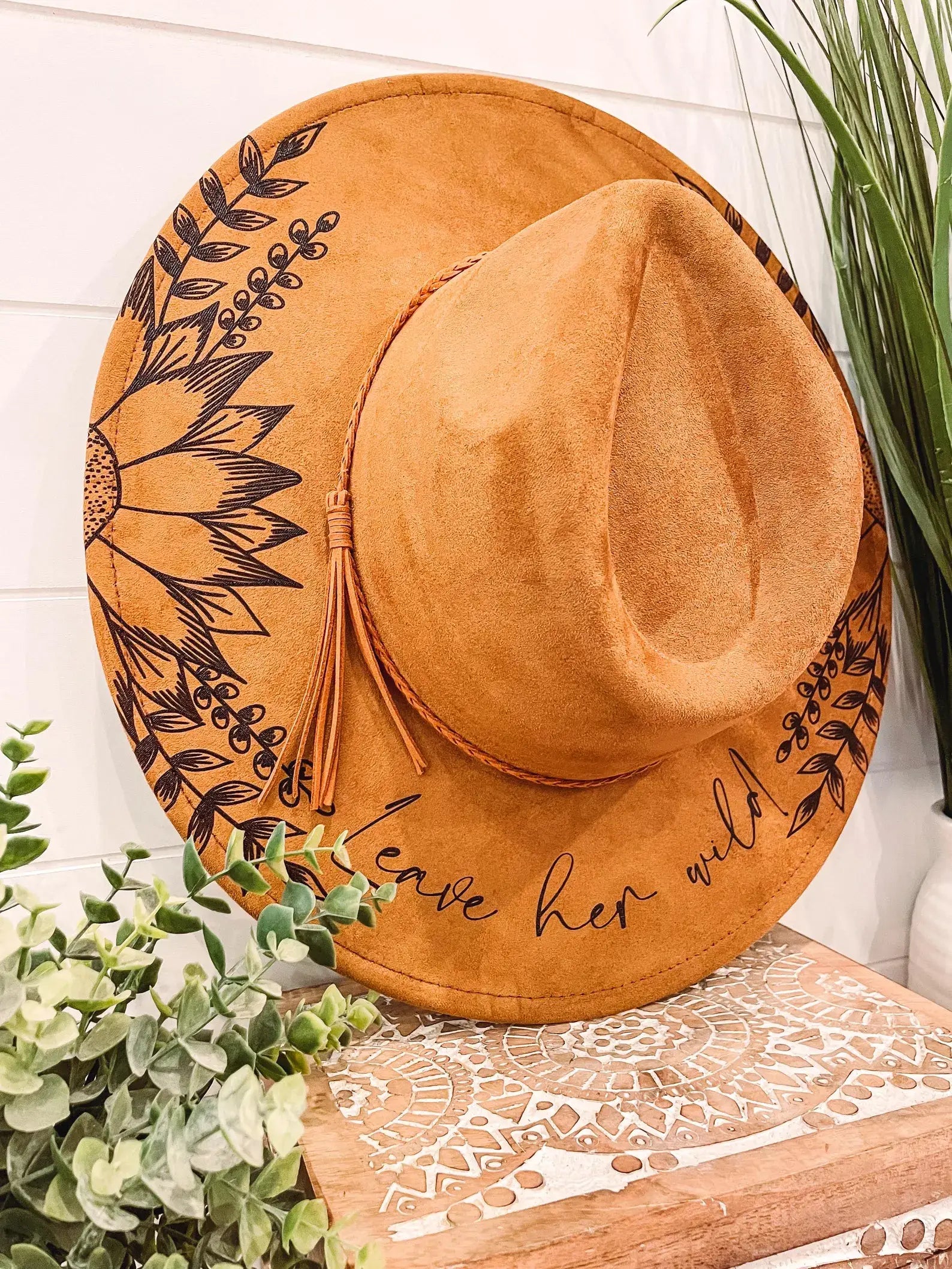Engraved Floral Hat