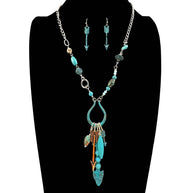 Turquoise Arrow Horseshoe Western Style Necklace and Earrings