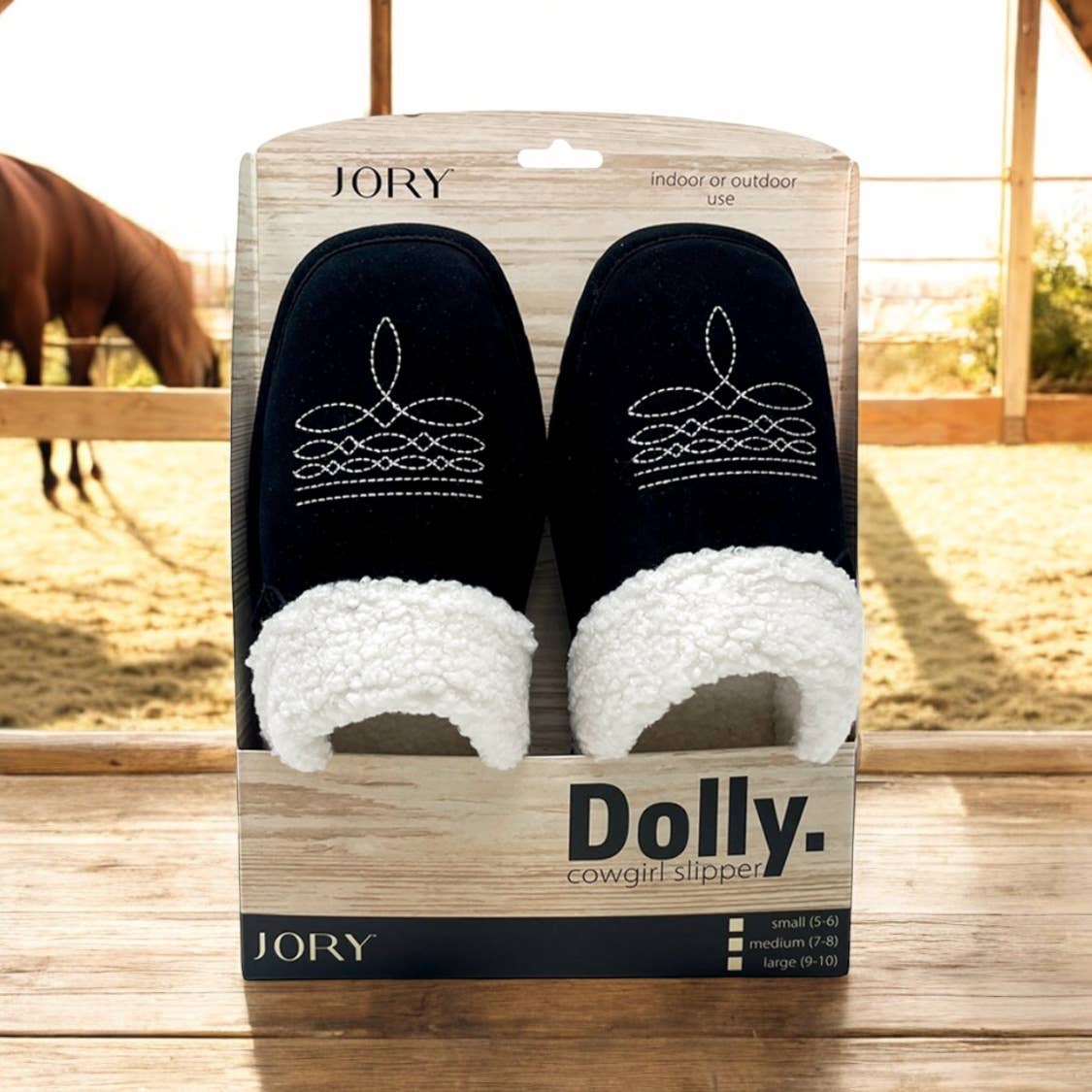 Western Cowgirl Dolly Square Toe Slippers | Raven (black)