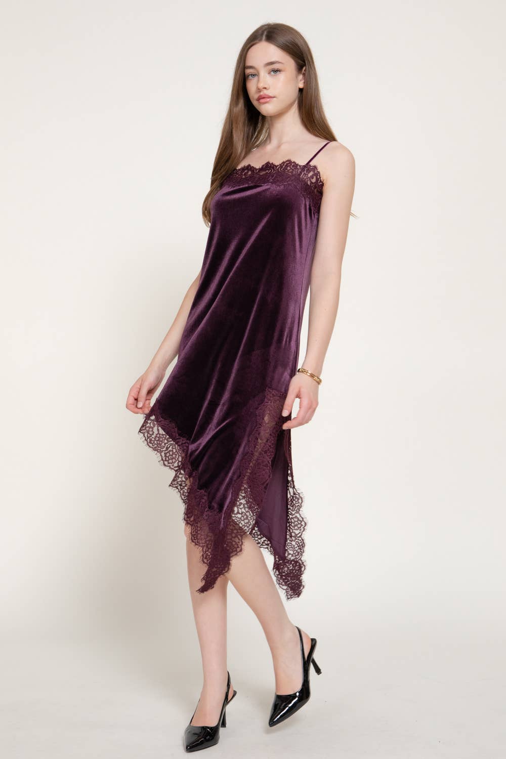 Straight Neck Lace Trim Asymmetrical Velvet Mini Dress