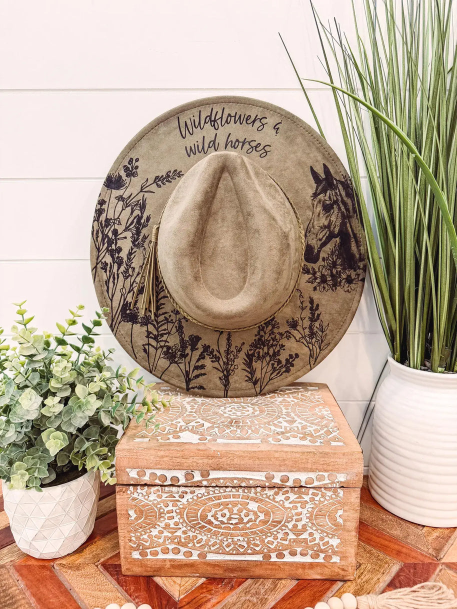 Engraved Floral Horse Hat
