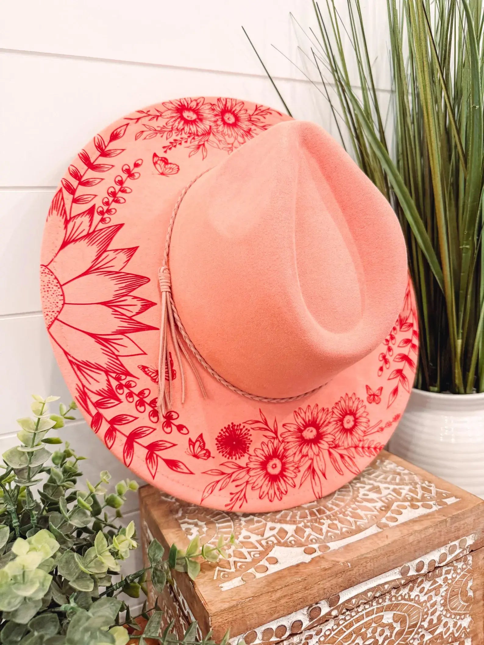 Engraved Floral Rancher Hat, Full Brim