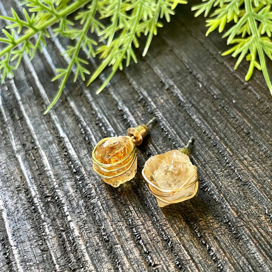 Dainty Raw Stud Earrings- Citrine