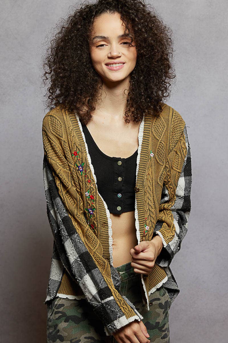 Knit Cardigan with Embroidery