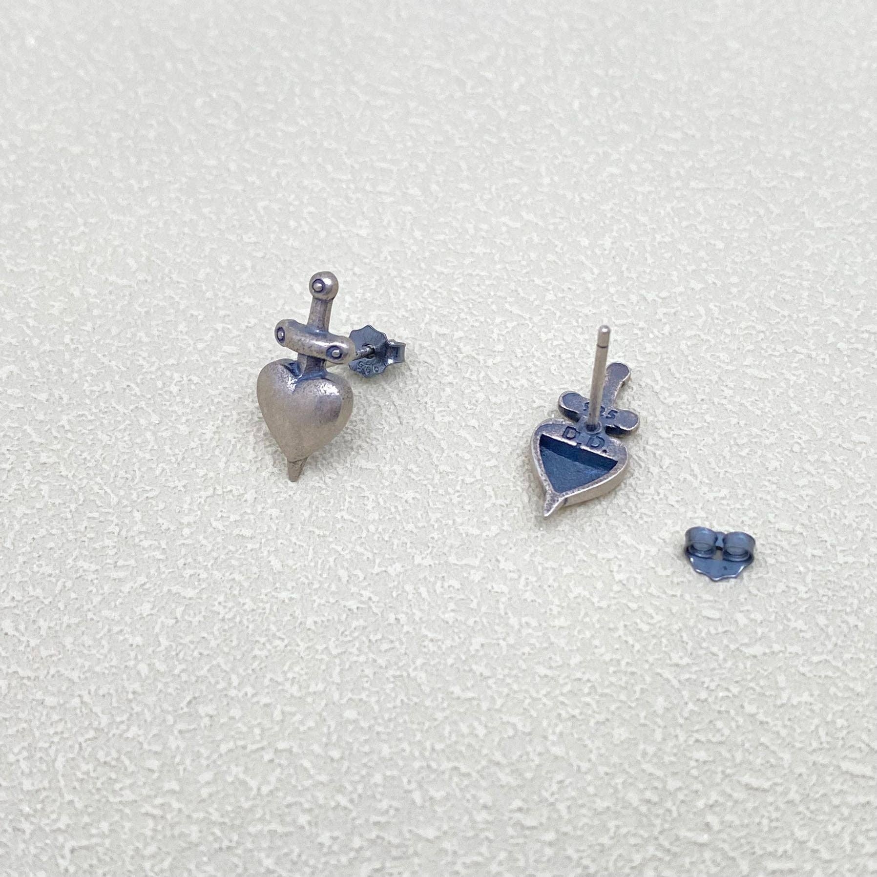 S925 Sterling Silver Sword Piercing Through Heart Earring-