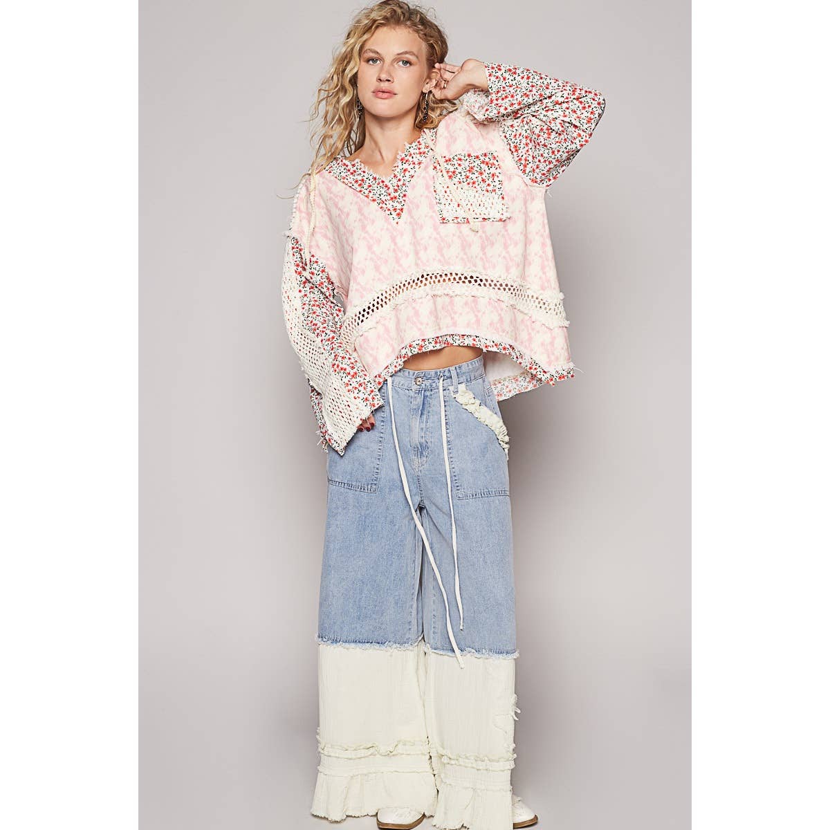 V-Neck Floral Patch Hooded Top