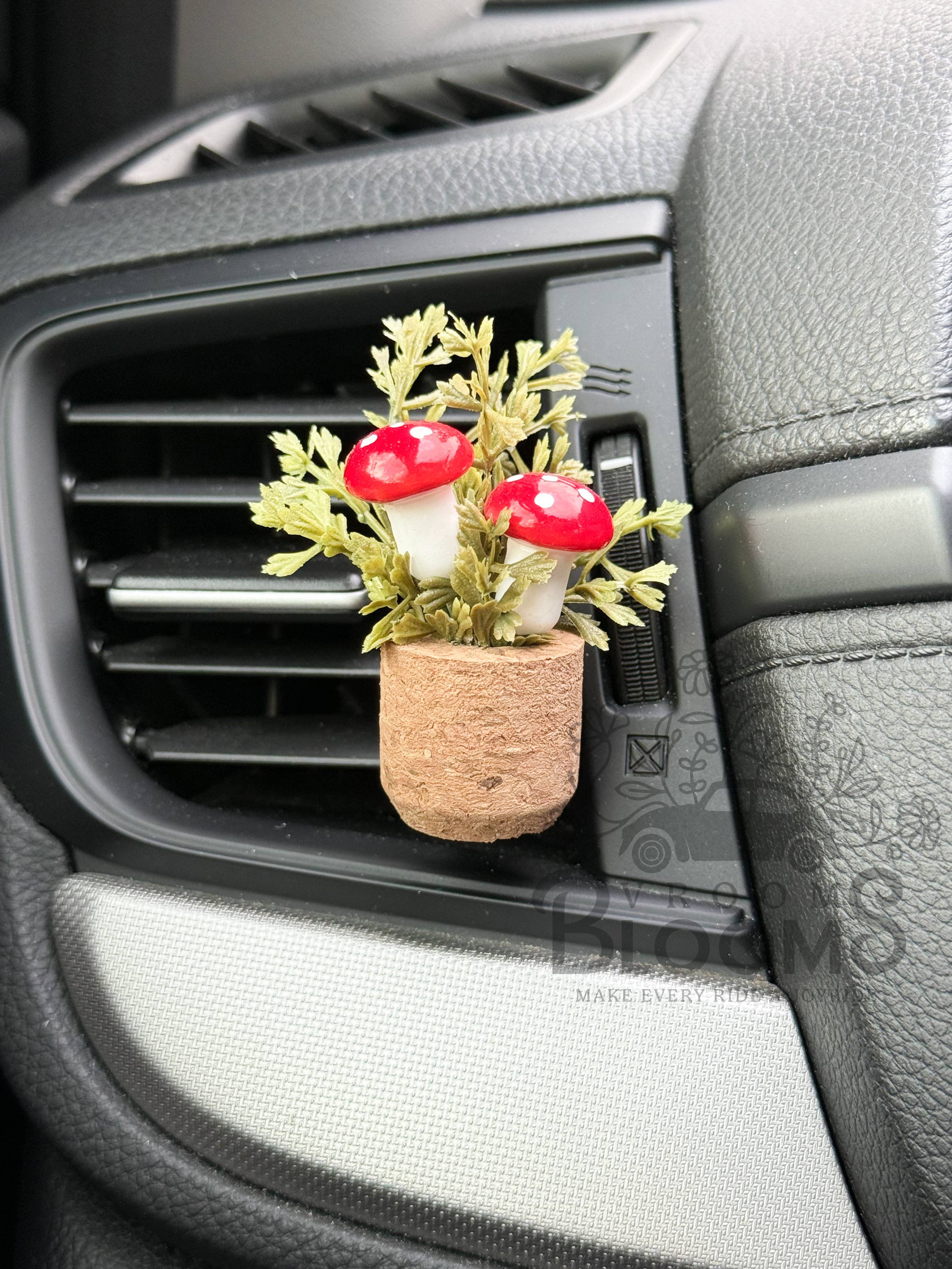 Mushroom Vent Clip