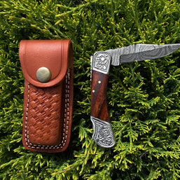 Damascus Walnut Wood Pocket Knife
