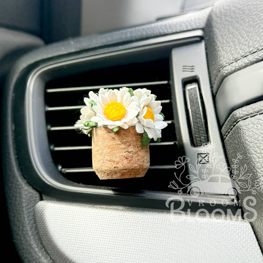 Daisy Flower Vent Clip