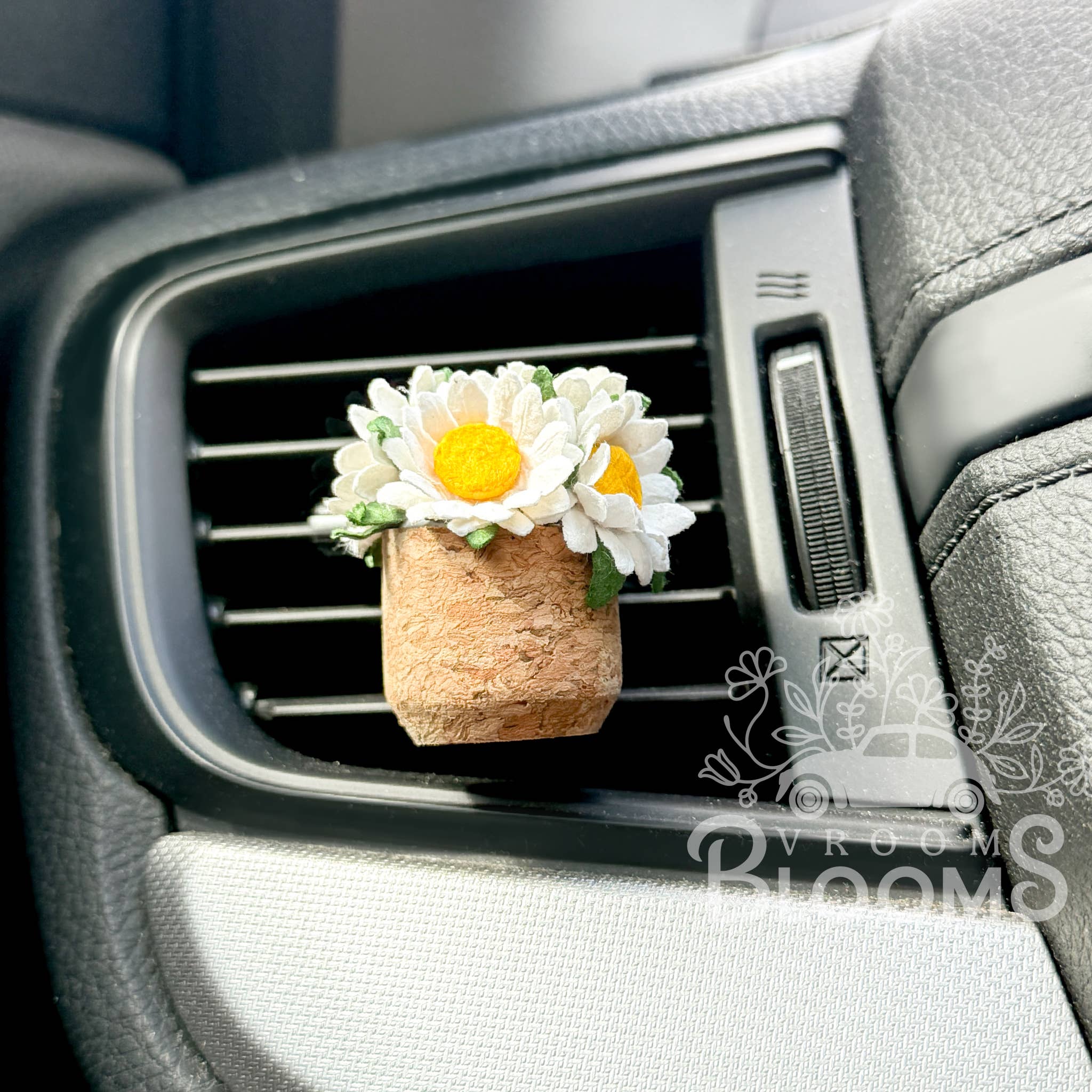Daisy Flower Vent Clip