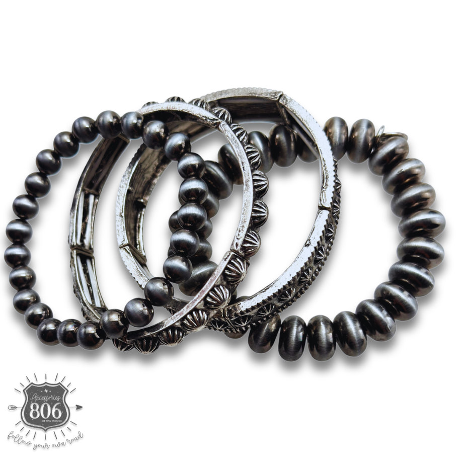 Silver cuff bracelet set
