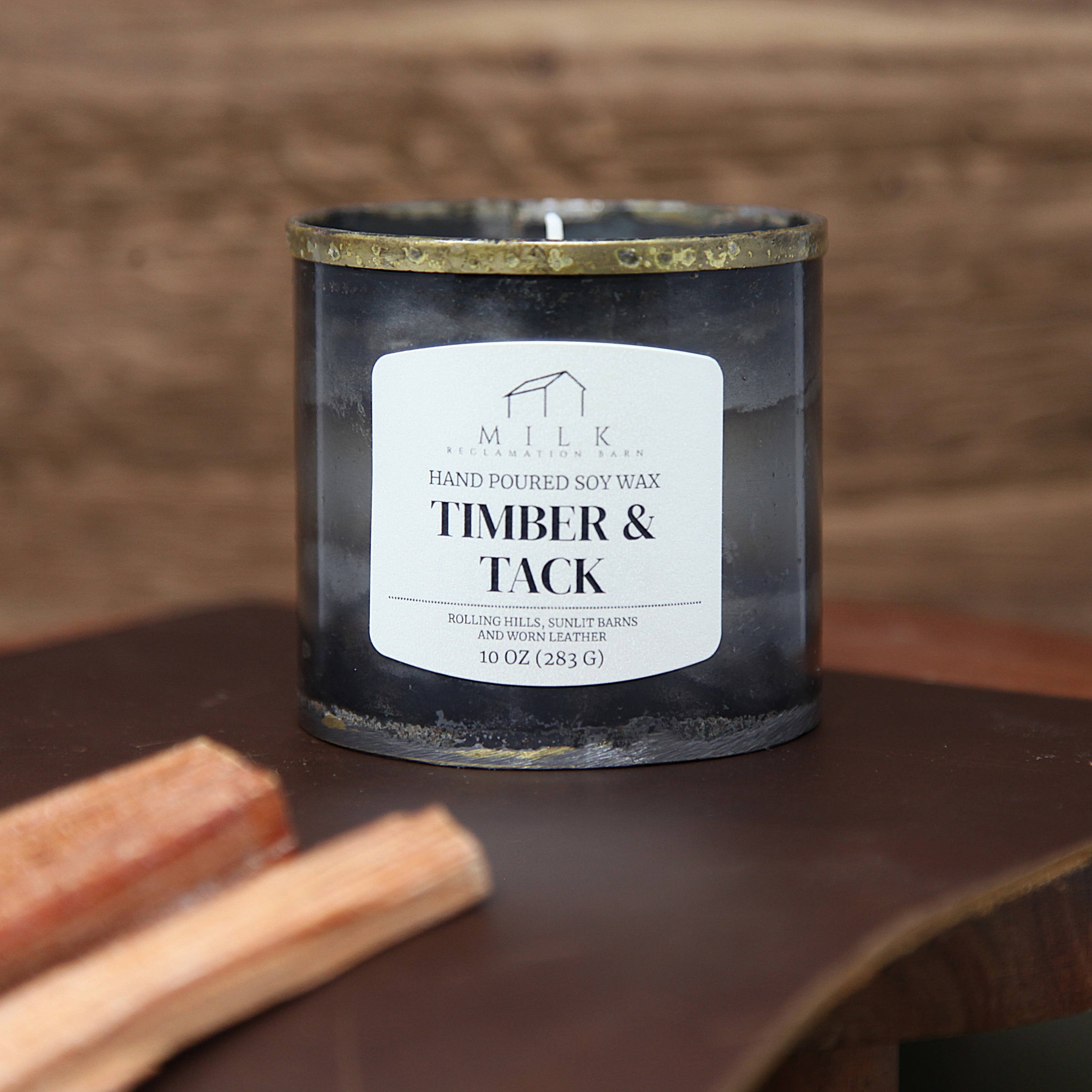 Rustic Barn Metal Candle - 10 oz: Santal & Rosewood