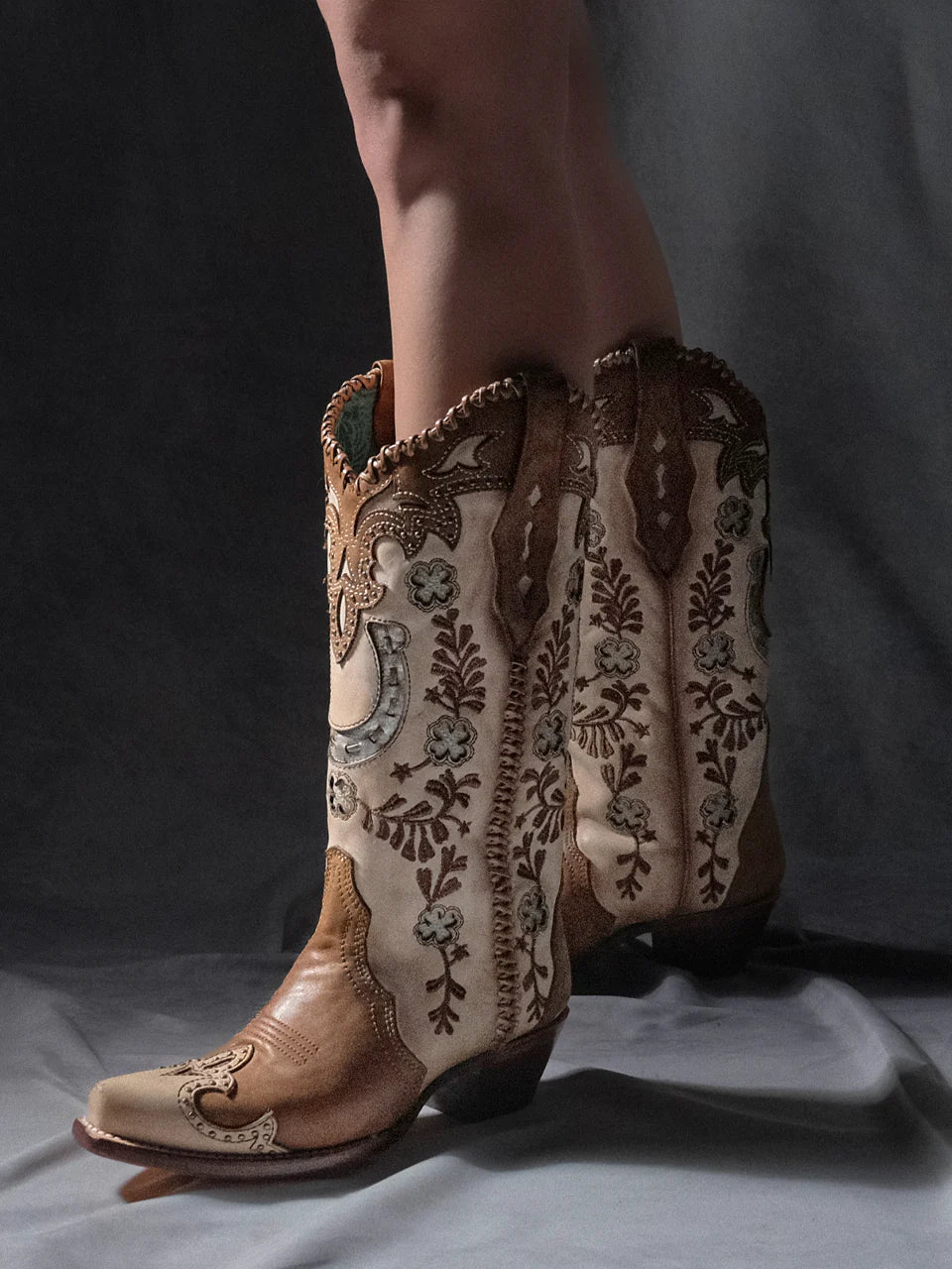 Corral Honey Embroidered Horseshoe Boots