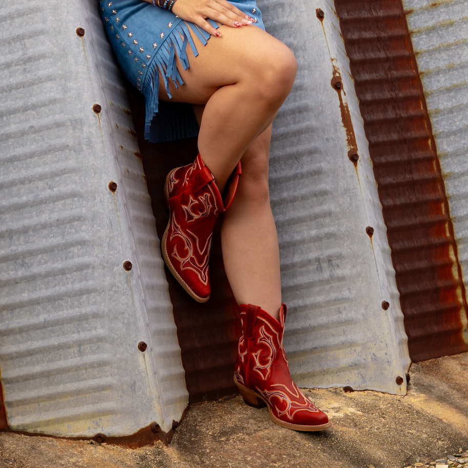 Regina Red Bootie, Buck & Brana