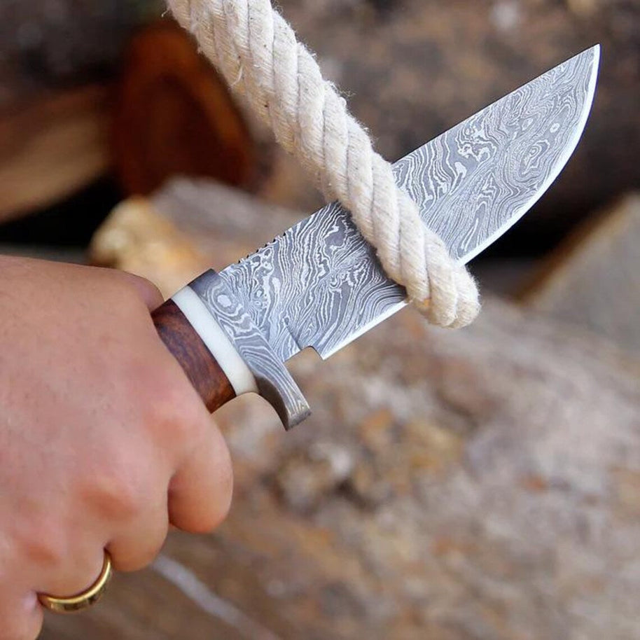 Damascus Steel Hunting Knife – 10
